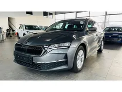 Grau Gebraucht 2024 Skoda Octavia Kombi | 27.870 € (Superpreis)