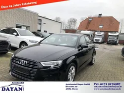Schwarz Gebraucht 2019 Audi A3 Sportback Comfort Limousine | 15.700 € (Etwas zu teuer)