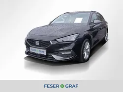 Midnight schwarz metallic Gebraucht 2024 Seat Leon ST FR Kombi | 26.440 € (Fairer Preis)