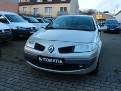 Beige Gebraucht 2006 Renault Mégane Cabriolet Cabrio | 3.650 € (Fairer Preis)