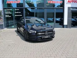 Schwarz Gebraucht 2021 Mercedes CLA250 Shooting Brake AMG line Kombi | 32.950 € (Etwas zu teuer)