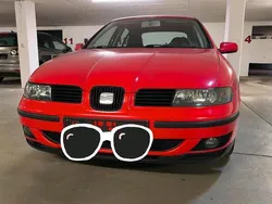 Rot Gebraucht 2001 Seat Leon Kleinwagen | 2.000 € (Guter Preis)