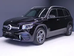 Mercedes GLB220
