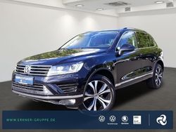 Deep black perleffekt (metallic) Gebraucht 2017 VW Touareg SUV | 34.880 €