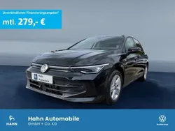 Andere farbe Neu 2024 VW Golf VIII Life Limousine | 28.480 € (Teuer)