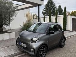 Schwarz Gebraucht 2022 Smart ForTwo Electric Drive Kleinwagen | 13.250 € (Etwas zu teuer)