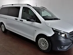 Arktikweiss Gebraucht 2023 Mercedes Vito Van / Kleinbus | 28.500 € (Fairer Preis)