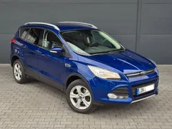 Blau Gebraucht 2016 Ford Kuga Trend SUV | 13.990 € (Guter Preis)