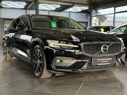 Schwarz Gebraucht 2019 Volvo V60 Momentum Kombi | 19.990 € (Fairer Preis)