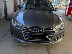 Grau Gebraucht 2018 Audi A4 Kombi | 16.800 € (Guter Preis)