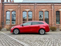 Rot Gebraucht 2017 Kia Ceed Kombi | 11.450 € (Guter Preis)