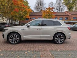 Beige Gebraucht 2020 VW Touareg R-line SUV | 42.500 € (Superpreis)