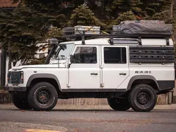 Weiß Gebraucht 2006 Land Rover Defender SUV | 27.990 €
