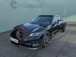Schwarz Gebraucht 2025 Porsche Taycan Sport Limousine | 103.349 €