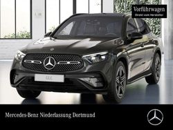 Grau Gebraucht 2024 Mercedes GLC200 AMG SUV | 58.990 € (Teuer)