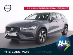 Thunder grey / metallic Gebraucht 2023 Volvo V60 CC Plus Kombi | 38.590 € (Guter Preis)