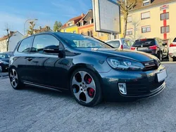 Grau Gebraucht 2011 VW Golf VI GTI Limousine | 12.900 €