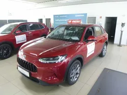 Rot Neu 2025 Honda ZR-V Elegance SUV | 41.120 € (Etwas zu teuer)
