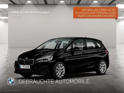 Schwarz Gebraucht 2021 BMW 225 Active Tourer iPerformance Van / Kleinbus | 21.480 € (Superpreis)