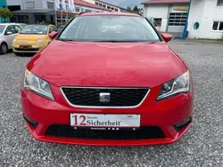 Rot Gebraucht 2016 Seat Leon ST Reference Kombi | 7.099 € (Fairer Preis)