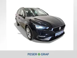 Mitternachtsschwarz Gebraucht 2024 Seat Leon FR Kombi | 25.880 € (Guter Preis)