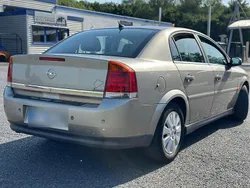 Grau Gebraucht 2002 Opel Vectra Limousine | 1.880 € (Fairer Preis)