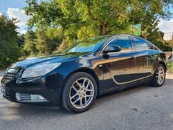 Schwarz Gebraucht 2011 Opel Insignia Design Edition Limousine | 4.299 € (Fairer Preis)