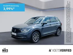 Delfingrau metallic Gebraucht 2021 VW Tiguan Life SUV | 29.890 € (Guter Preis)