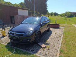 Schwarz Gebraucht 2006 Opel Astra Edition Kombi | 1.500 € (Guter Preis)