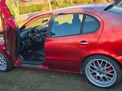 Rot Gebraucht 2003 Seat Leon Limousine | 6.500 €