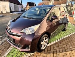 Gebraucht 2011 Toyota Verso-S Life Van / Kleinbus | 7.390 € (Etwas zu teuer)