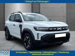 Arktisweiß Gebraucht 2025 Dacia Duster Essentiel SUV | 22.090 € (Fairer Preis)