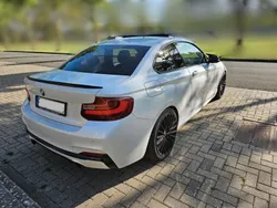 Weiß Gebraucht 2014 BMW 220 Sport Line Coupé | 17.900 €