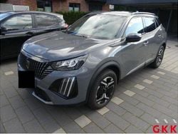 Grau Gebraucht 2024 Peugeot 2008 Allure SUV | 20.680 € (Superpreis)