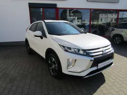 Perlmutt weiß Gebraucht 2021 Mitsubishi Eclipse Cross Spirit SUV | 20.990 € (Fairer Preis)