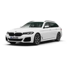 Weiss Gebraucht 2022 BMW 540 M Sport Kombi | 49.990 € (Fairer Preis)