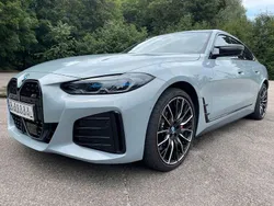 Grau Gebraucht 2024 BMW i4 Sport Line Limousine | 55.900 € (Fairer Preis)