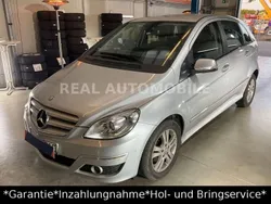 Silber Gebraucht 2009 Mercedes B180 Van / Kleinbus | 6.900 € (Fairer Preis)