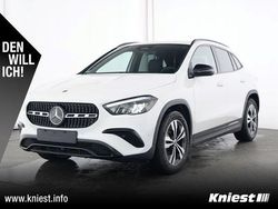 Weiss Gebraucht 2024 Mercedes GLA200 Advanced SUV | 38.890 € (Fairer Preis)