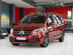 Lackfarbe hyazinthrot metallic Gebraucht 2021 Mercedes V250 Sport Van / Kleinbus | 45.980 € (Superpreis)