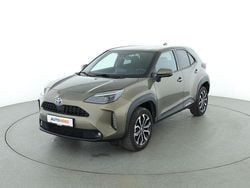 Grün Gebraucht 2021 Toyota Yaris Cross Team SUV | 22.600 € (Guter Preis)