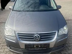 Slate grey metallic Gebraucht 2008 VW Touran Highline Van / Kleinbus | 2.750 € (Superpreis)
