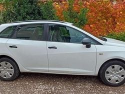 Weiß Gebraucht 2014 Seat Ibiza ST Reference Kombi | 5.200 € (Fairer Preis)