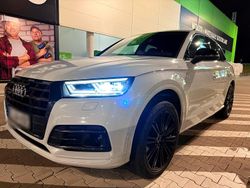 Blau Gebraucht 2019 Audi Q5 Black Edition SUV | 28.000 € (Fairer Preis)