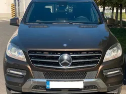 Braun Gebraucht 2011 Mercedes ML250 SUV | 14.999 € (Etwas zu teuer)