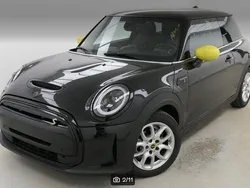 Schwarz Gebraucht 2022 Mini Cooper SE Classic Kleinwagen | 18.900 € (Fairer Preis)