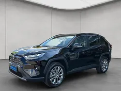 Schwarz Gebraucht 2024 Toyota RAV4 Hybrid Lounge SUV | 47.480 € (Teuer)
