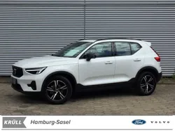 Weiß Gebraucht 2024 Volvo XC40 Plus SUV | 34.450 € (Fairer Preis)
