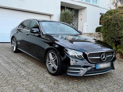 Schwarz Gebraucht 2017 Mercedes E200 AMG line Limousine | 12.900 € (Etwas zu teuer)
