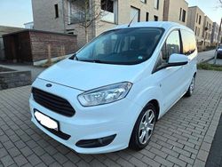 Weiß Gebraucht 2014 Ford Tourneo Van / Kleinbus | 6.990 € (Superpreis)